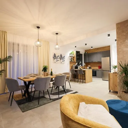 Regina * Bibinje